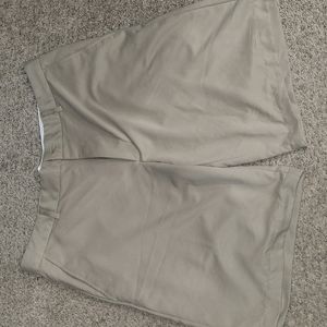 Euc Greg Norman golf shorts